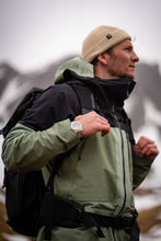 Load image into Gallery viewer, GM19 - Titan MoonDate (Automatic)
