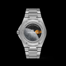 Load image into Gallery viewer, GM19 - Titan MoonDate (Quartz)
