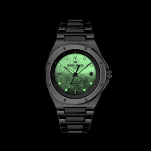 GM19 - Titan MoonDate (Quartz)